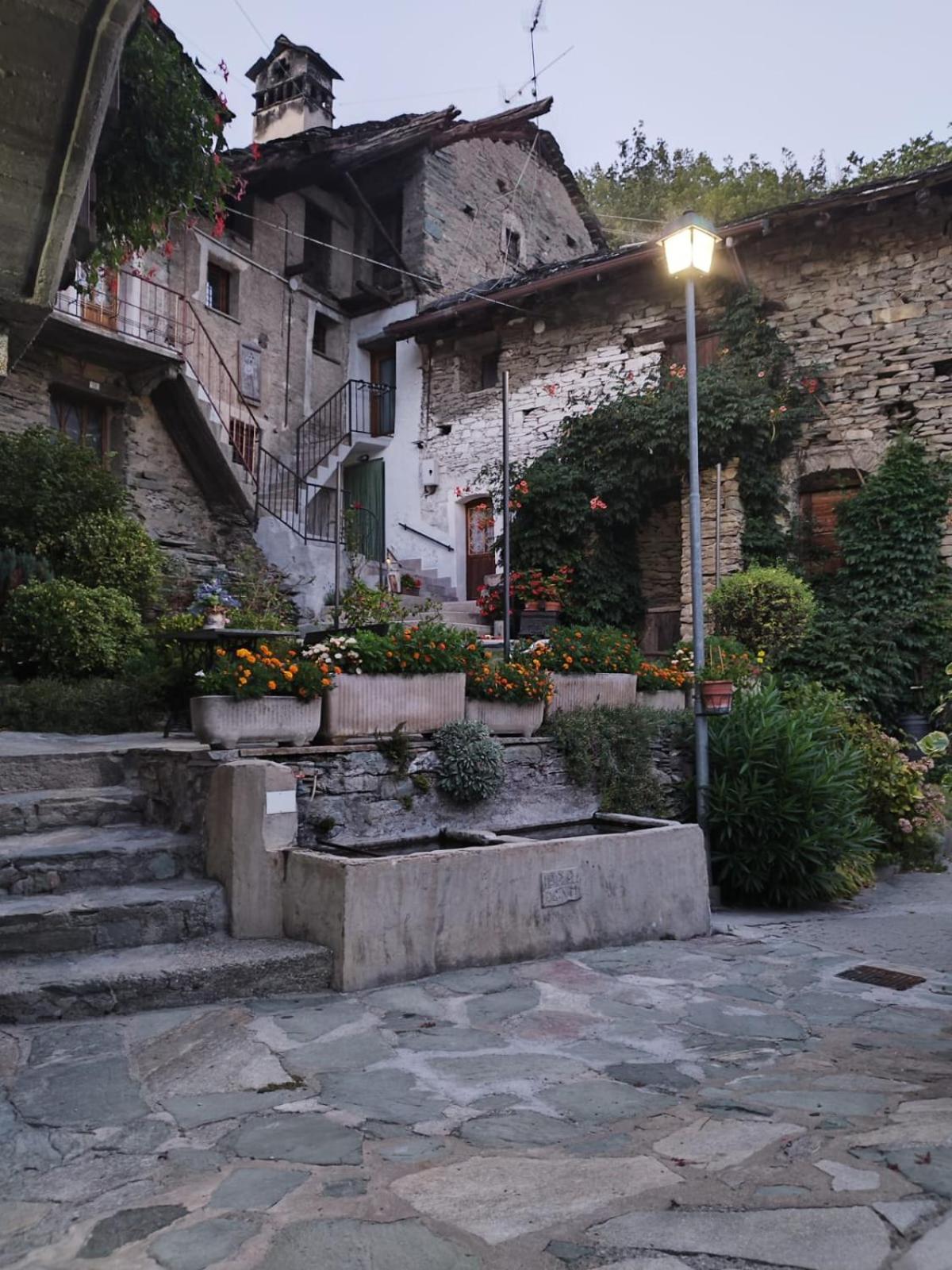 Hameau Gubioche, Casa Vacanze Chambave Bagian luar foto